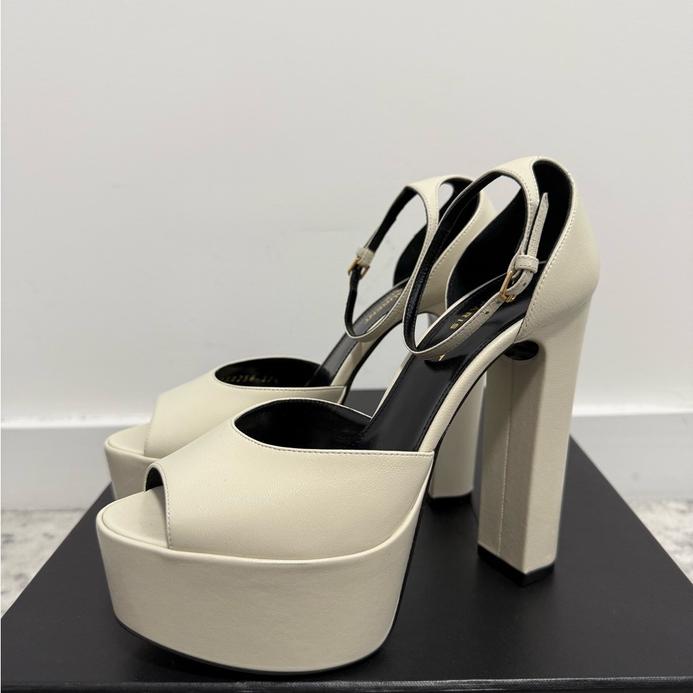 Saint Laurent Women's Jodie 95 Platform High Heels Pearl 7.5 US / 37.5 EU $1090